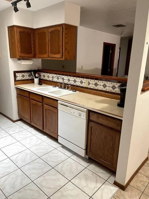 Townhouse, Two Car Garage, Fireplace Back Yard Las Cruces Exterior foto